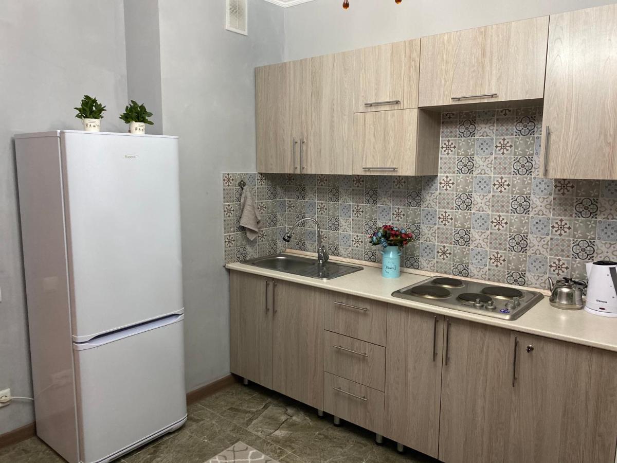 1 Ком Апартамент Аристократа В Самом Сердце Алматы Almaty Extérieur photo